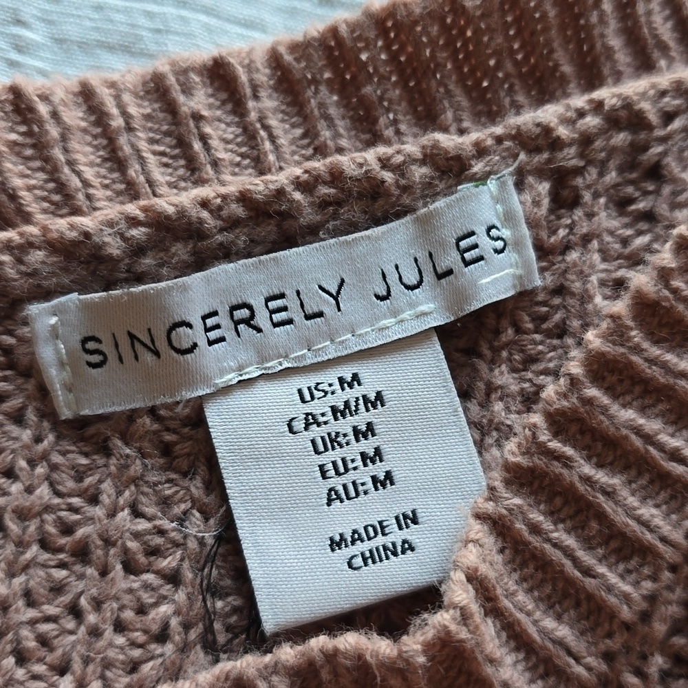 Sincerely Jules Cropped Ruched Front Sweater - Picture 3 of 12